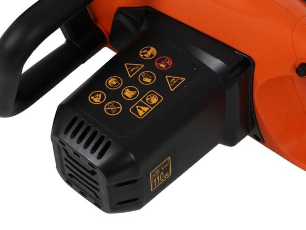 black-decker-becs1835-qs-elettrosega-da-1800-w-lama-da-35cm-caratteristiche-principali-53773_1_1727078749_IMG_66f1215d006b8.jpg Herramientas de jardín BLACK+DECKER - Motosierra, 35 cm de largo, 1800 W BECS 1835-QS